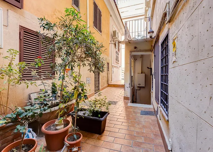Vicolo Sereno * Rome